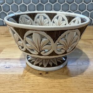 Vintage Italian Maioliche Deruta Ceramic Cream and Brown Bowl